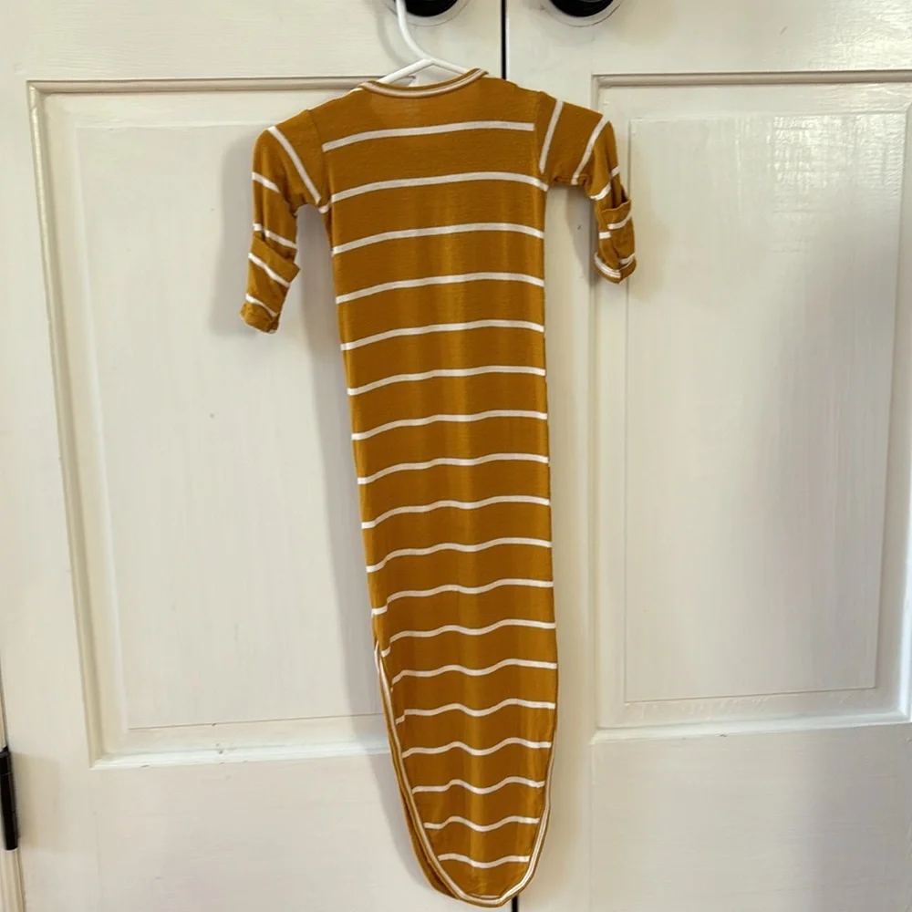 Lou Lou & Company Marigold White Stripe Knotted Gown Size‎ 0-3 3-6 Soft Light